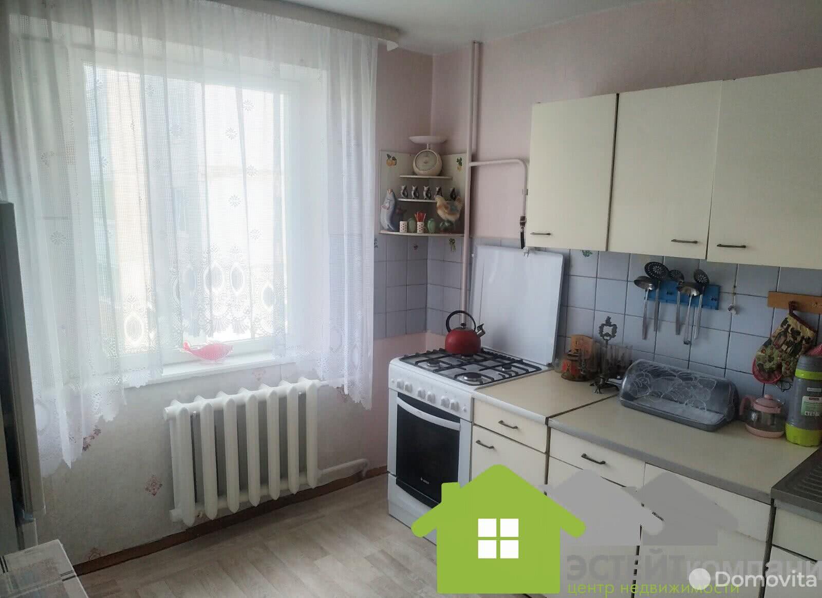 Продажа 3-комнатной квартиры в Лиде, пер. 2-й А. Невского, д. 36, 33900 USD, код: 1012737 - фото 2