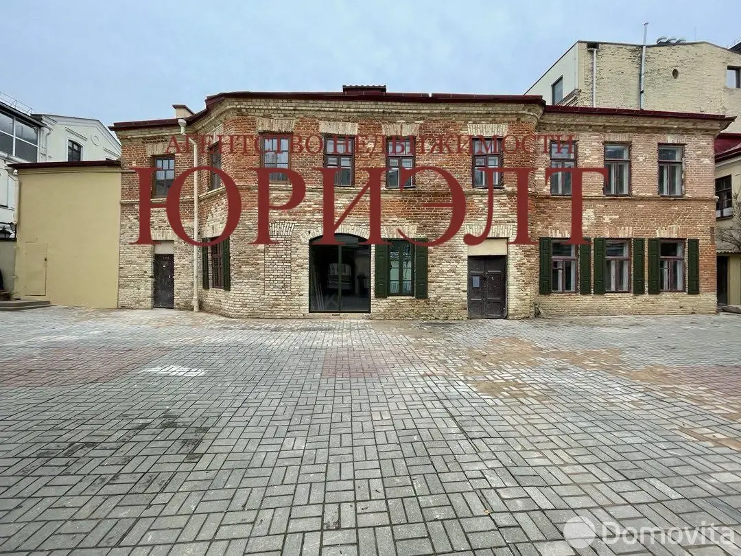 Помещение под сферу услуг в Гродно, пл. Советская, д. 1, код 3735 - фото 1