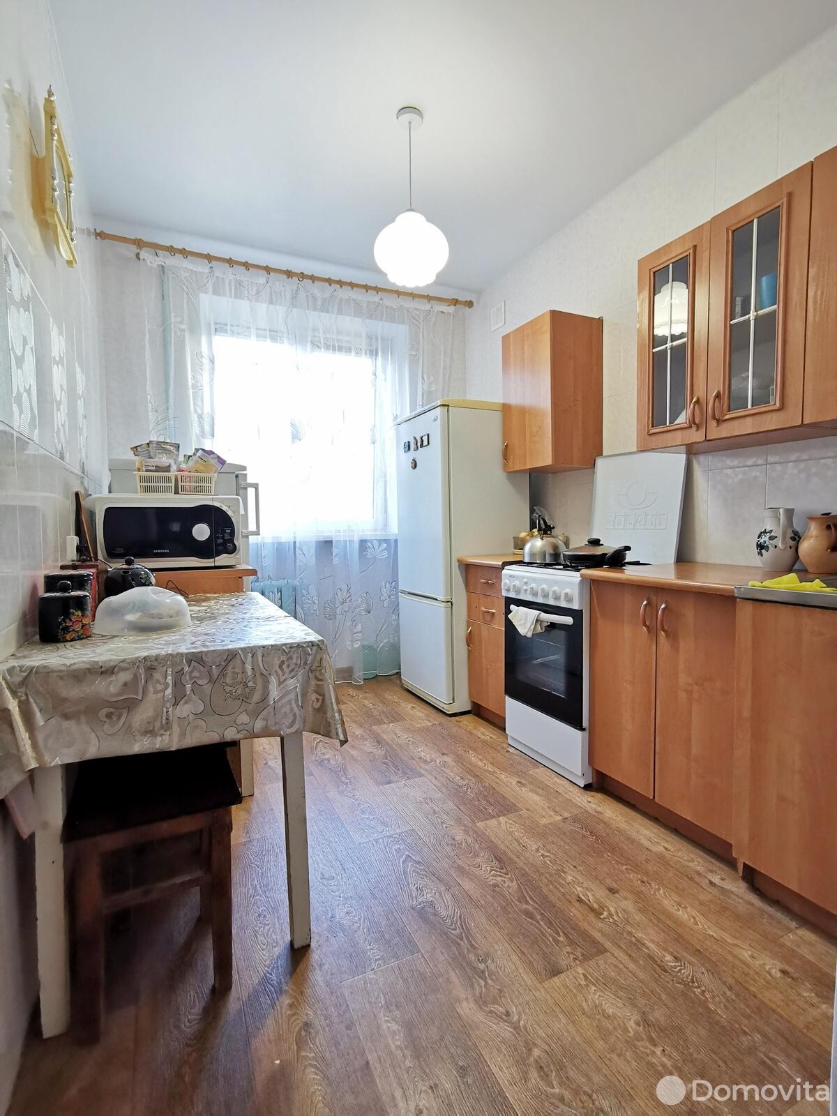 Продажа 3-комнатной квартиры в Жлобине, м-н 2-й, д. 6, 33000 USD, код: 907828 - фото 1