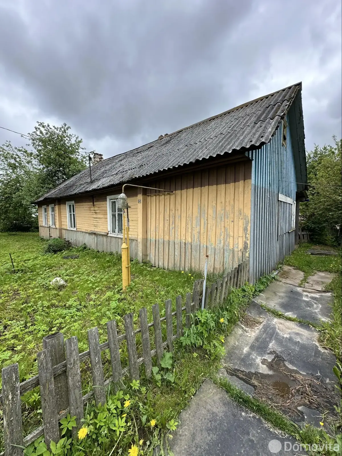 дом, Дворище, ул. Центральная, д. 15