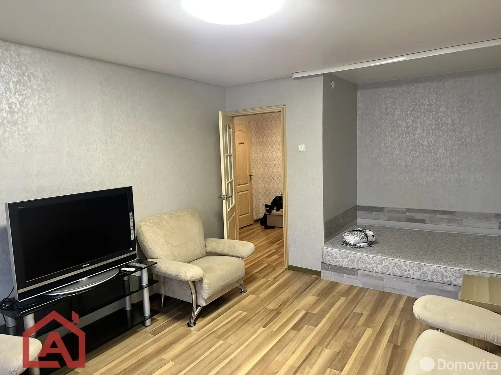 Снять 1-комнатную квартиру в Минске, ул. Дунина-Марцинкевича, д. 4/1, 350USD, код 142681 - фото 1