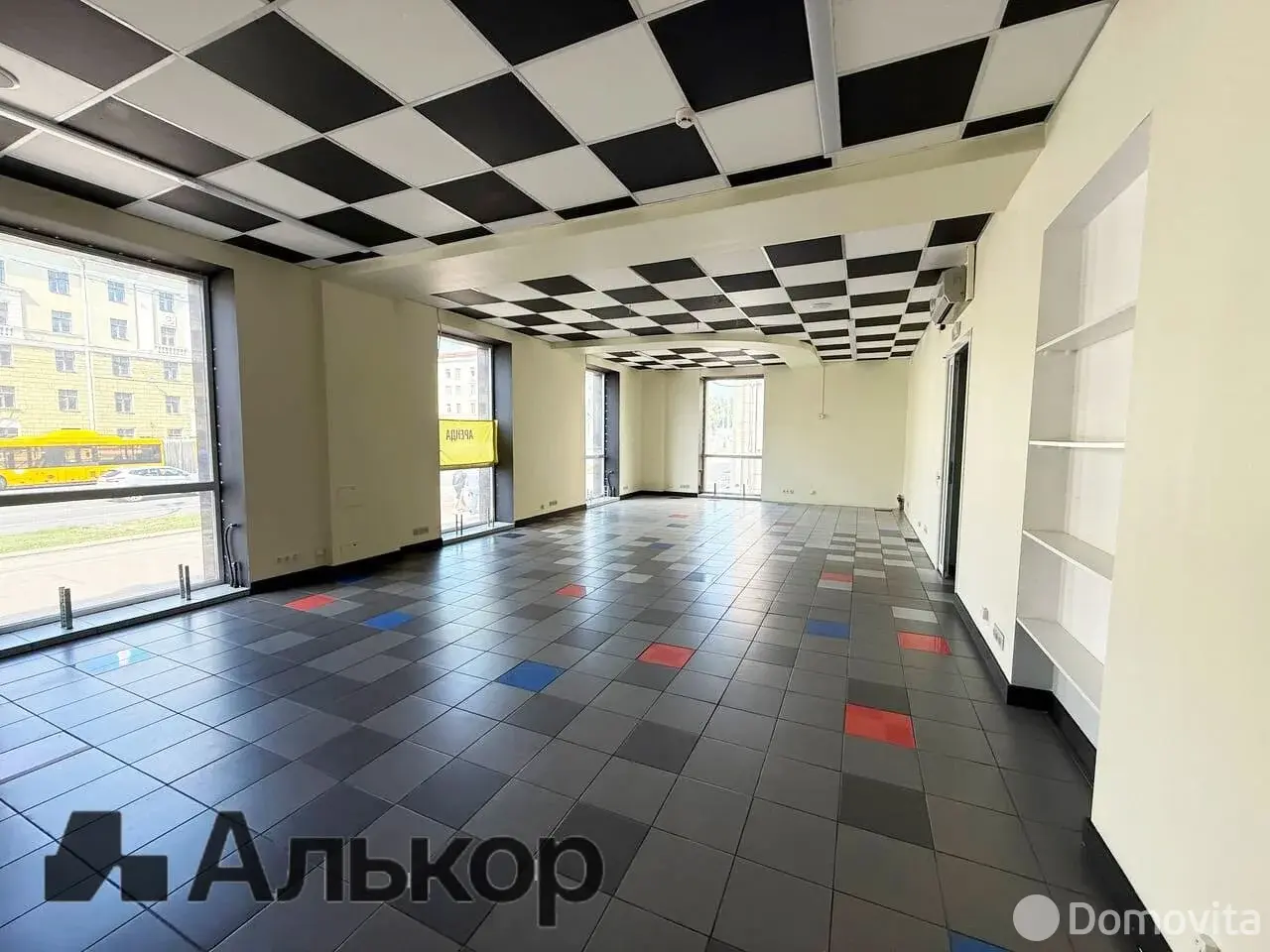Снять торговое помещение на пр-т Независимости, д. 60 в Минске, 5133USD, код 967467 - фото 4