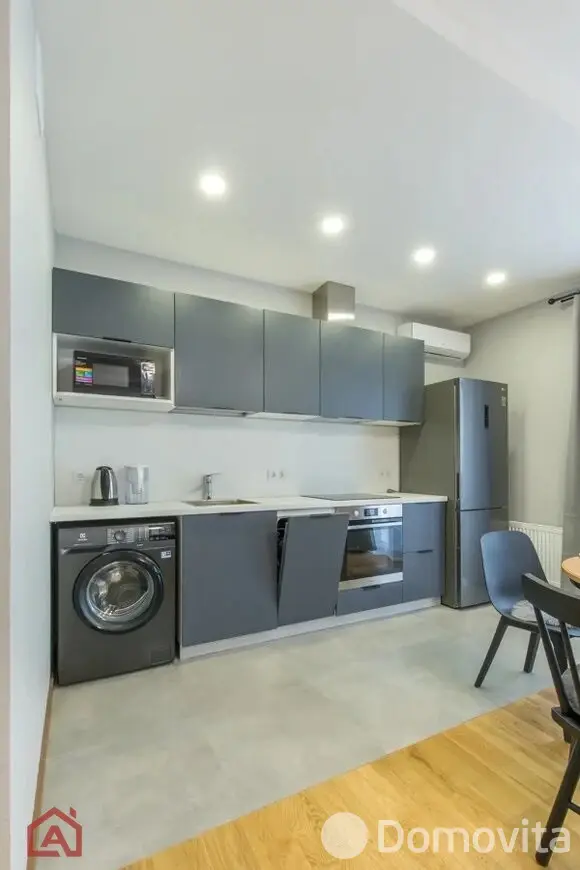 квартира, Минск, ул. Грибоедова, д. 1, стоимость аренды 1 600 р./мес.