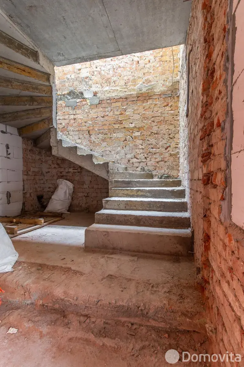 дом, Минск, ул. Неждановой, д. 40 - лучшее предложение