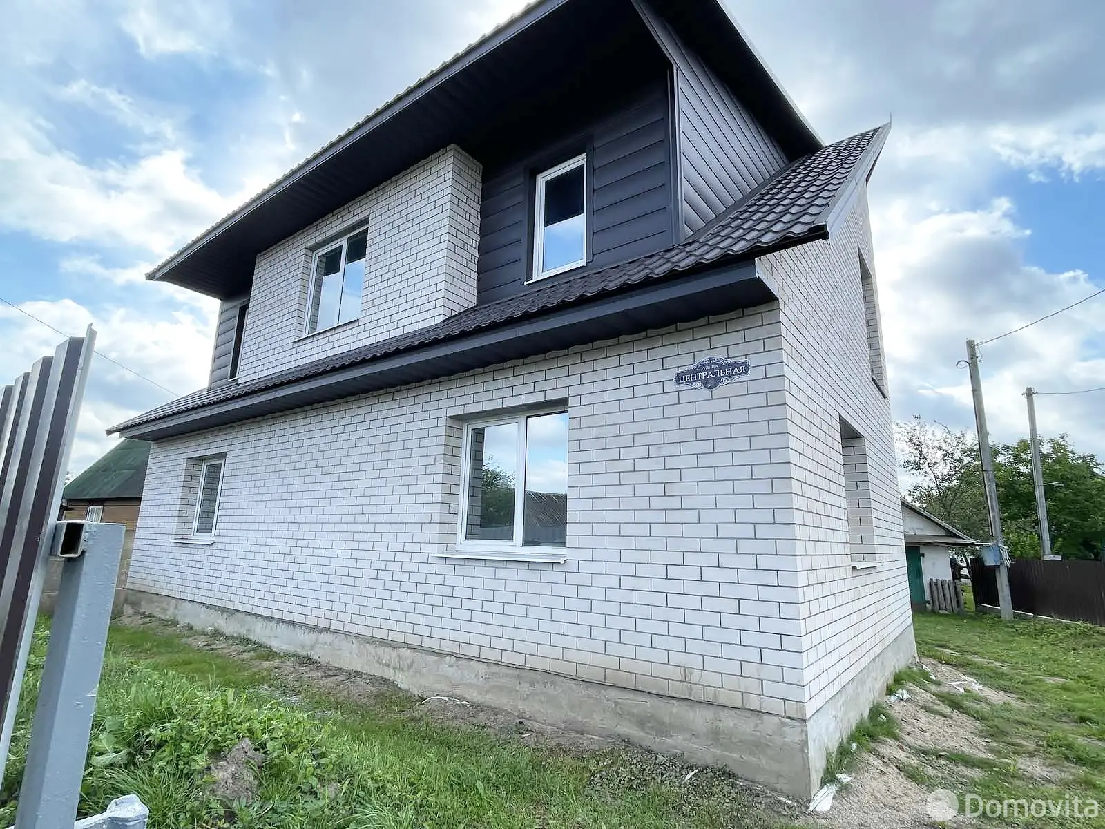 дом, Малая Колпеница, ул. Центральная, д. 99 