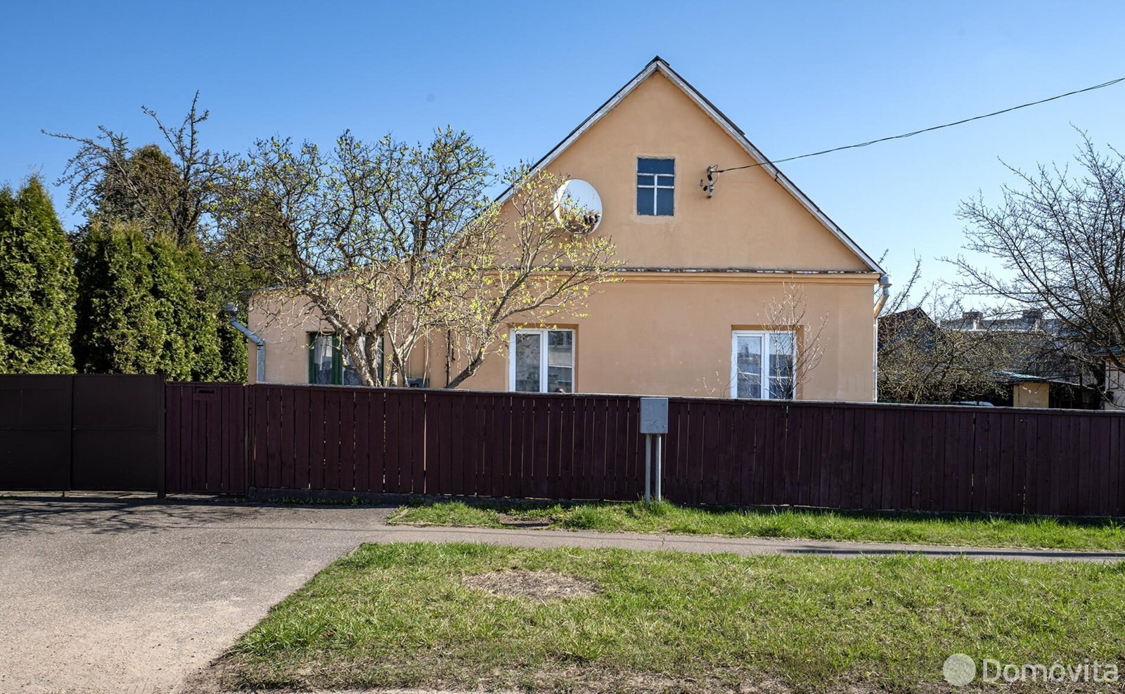 дом, Минск, ул. Иркутская, д. 102 - лучшее предложение