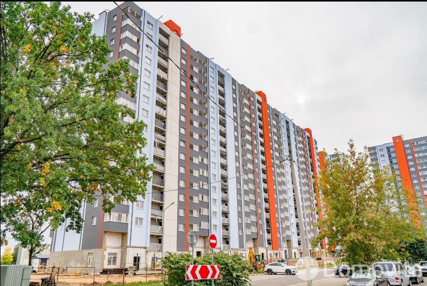 Продажа 3-комнатной квартиры в Минске, ул. Разинская, д. 8, 94575 USD, код: 1098917 - фото 1