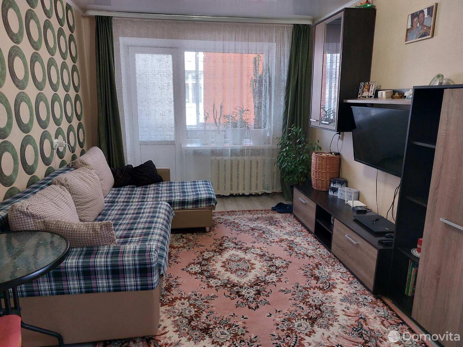 Купить 2-комнатную квартиру в Барановичах, ул. Красноармейская, д. 5, 26000 USD, код: 990586 - фото 2