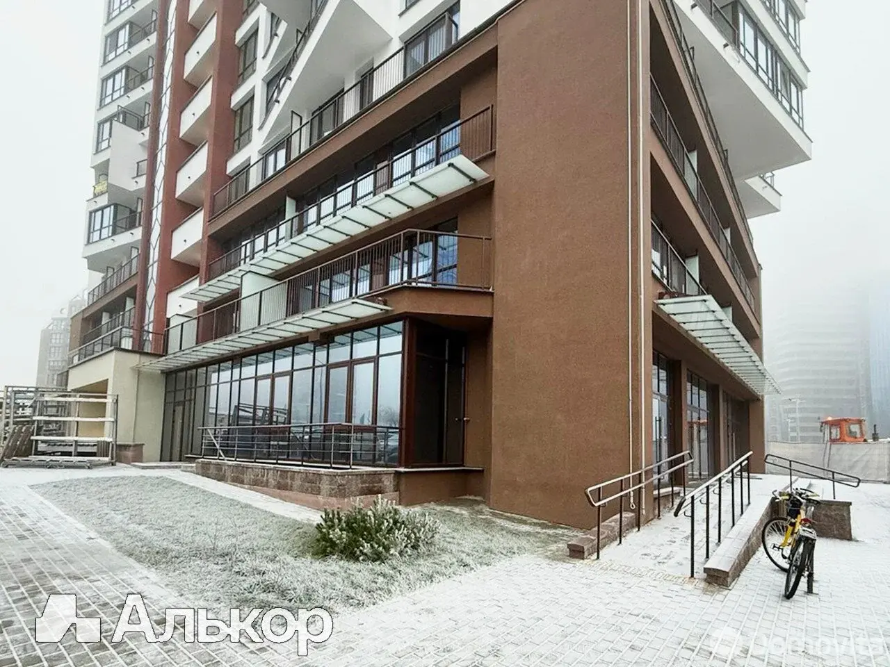 торговый объект, Минск, ул. Игоря Лученка, д. 15 в Октябрьском районе