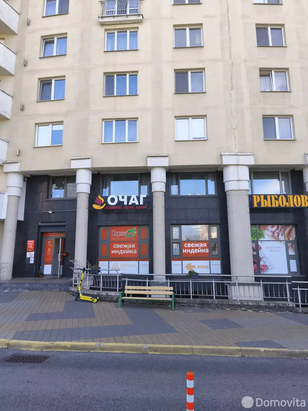 Снять торговую точку на пр-т Дзержинского, д. 115 в Минске, 880EUR, код 967332 - фото 1