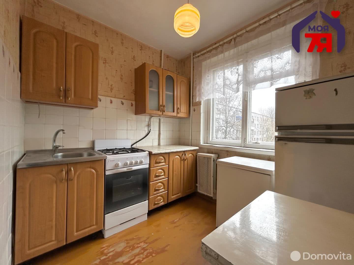 Купить 2-комнатную квартиру в Солигорске, ул. Козлова, д. 62, 27500 USD, код: 992733 - фото 2