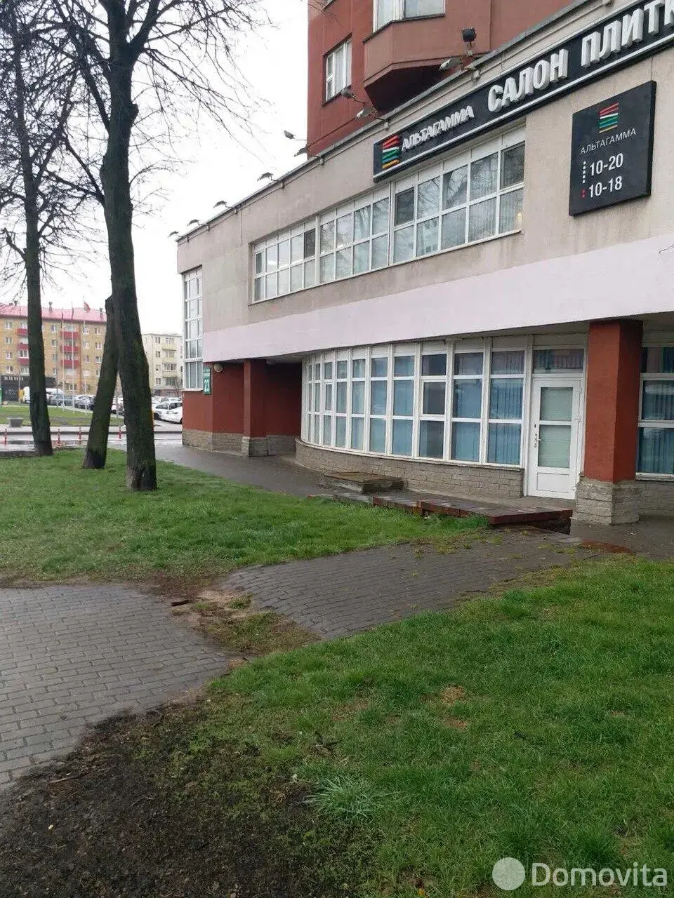 Снять торговое помещение на пр-т Партизанский, д. 23 в Минске, 4347EUR, код 967244 - фото 1