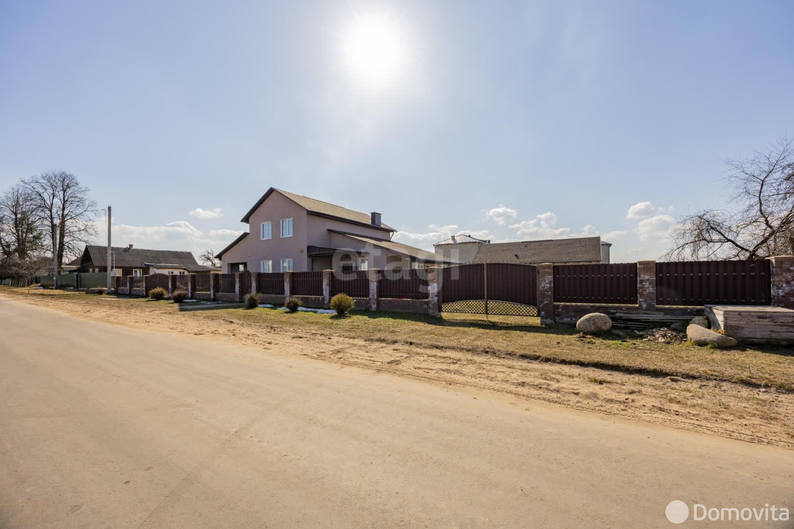 дом, Червень, ул. Красная 