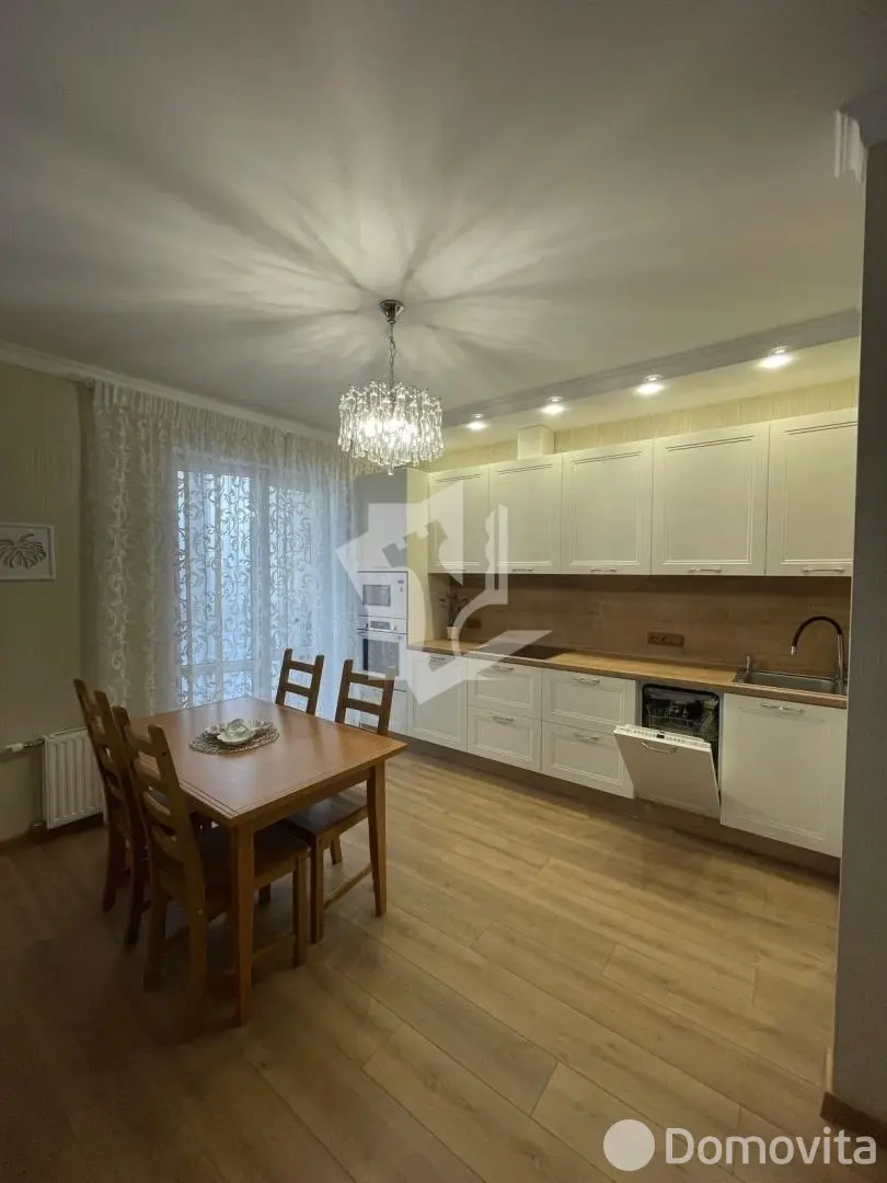 квартира, Минск, ул. Петра Мстиславца, д. 24, стоимость аренды 1 990 р./мес.