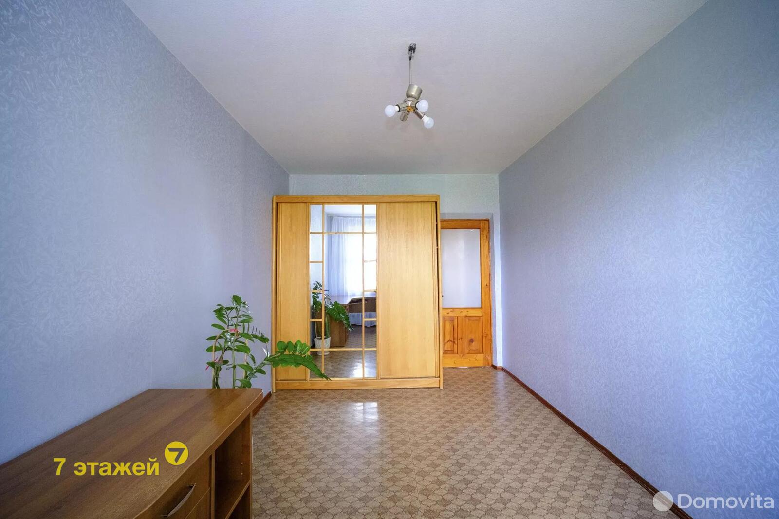 Купить 3-комнатную квартиру в Минске, ул. Лобанка, д. 97, 79900 USD, код: 914029 - фото 1