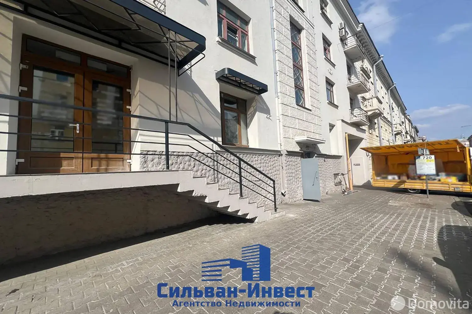 Аренда торговой точки на ул. Карла Маркса, д. 25 в Минске, 3750EUR, код 968510 - фото 1