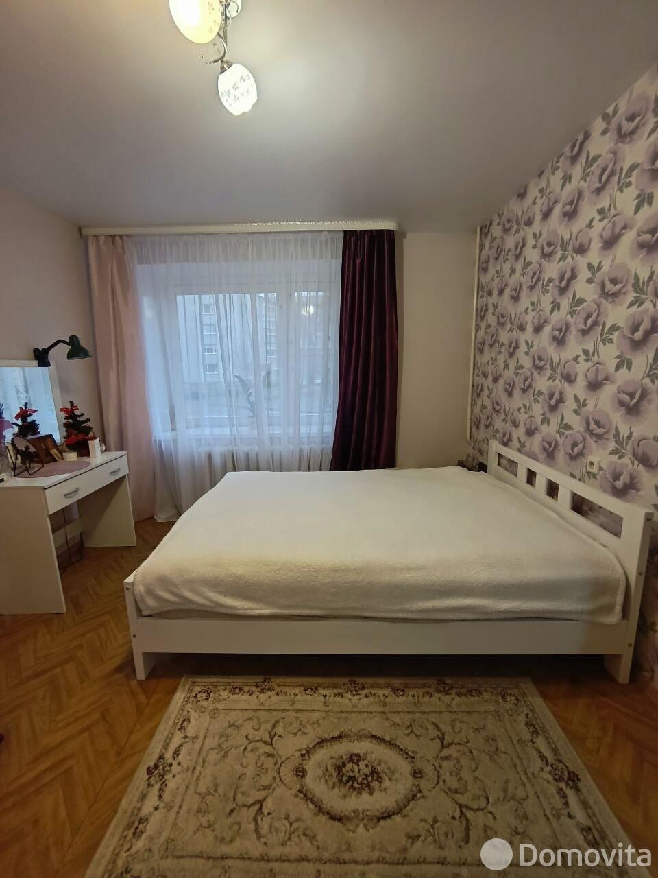 Продажа 3-комнатной квартиры в Лиде, пер. 2-й А. Невского, д. 48, 61500 USD, код: 1117850 - фото 2