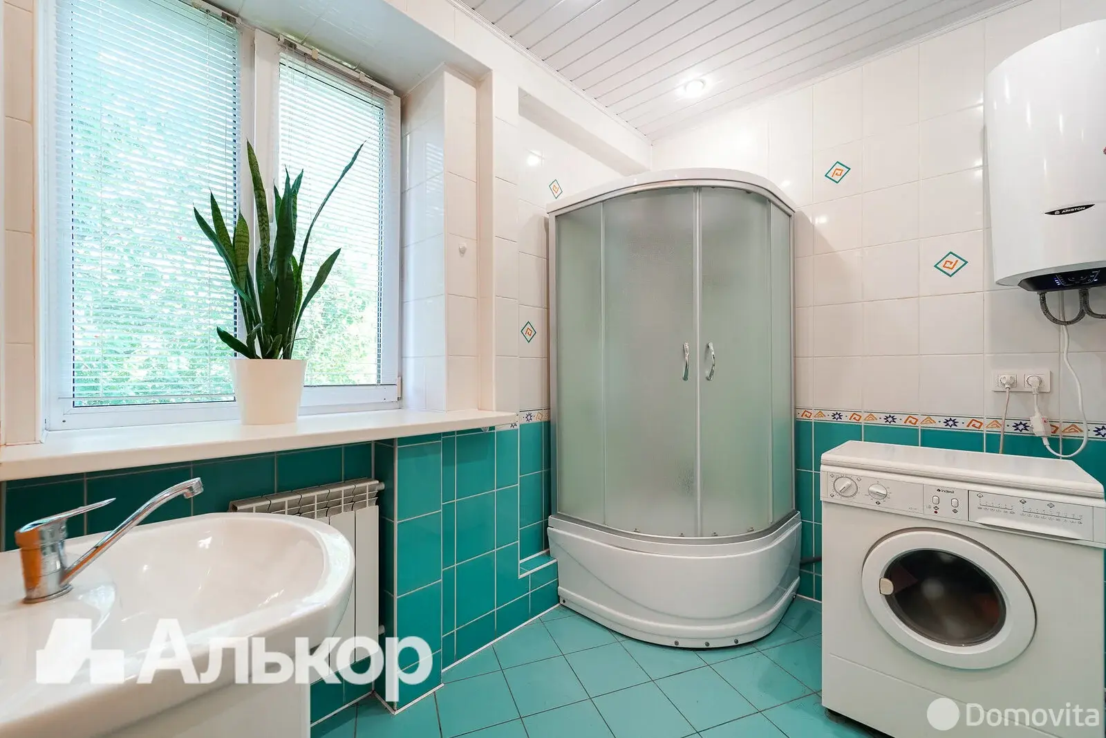 дом, Ждановичи, ул. Минская, д. 31 