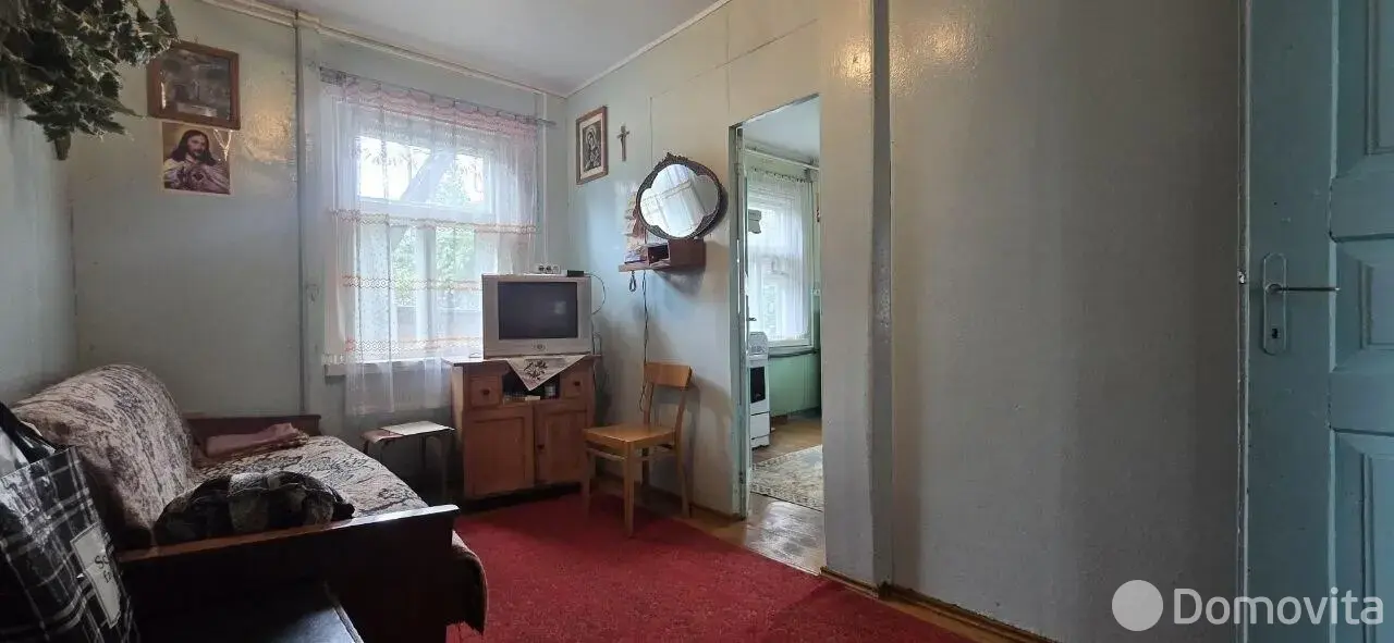 коттедж, Ивенец, ул. Комсомольская, стоимость продажи 80 800 р.