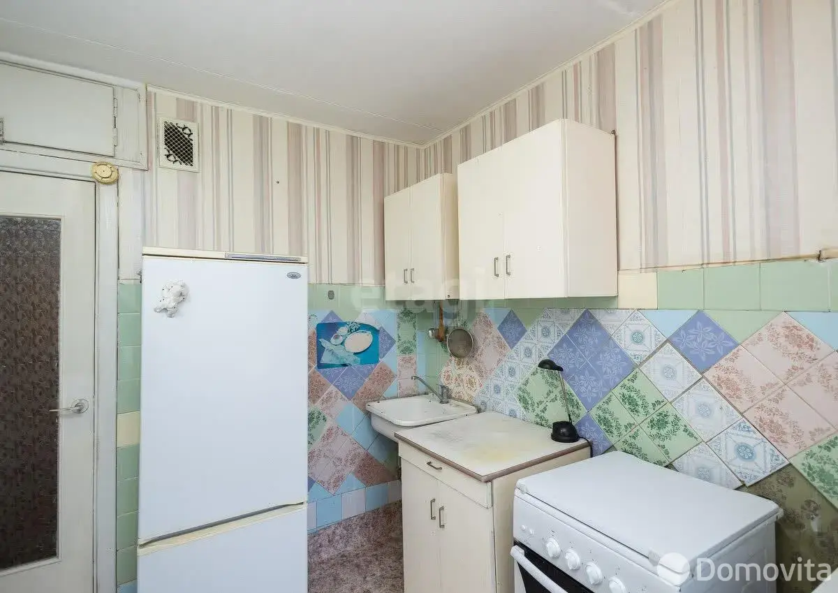 Купить комнату в Минске, ул. Веры Хоружей, д. 16, цена 32000 USD, код 7391 - фото 13