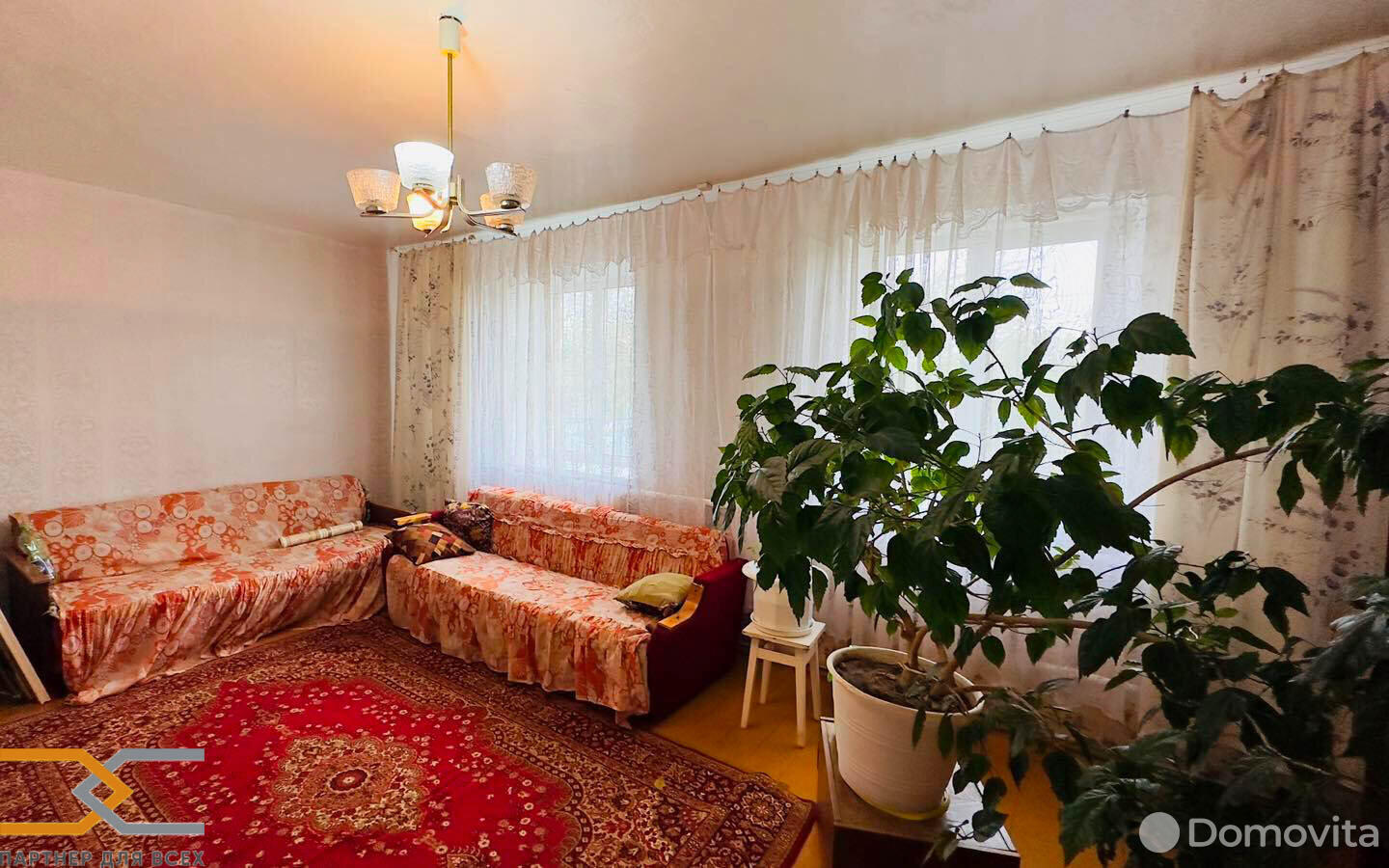 Купить 3-комнатную квартиру в Слуцке, ул. Ленина, 16500 USD, код: 996931 - фото 1