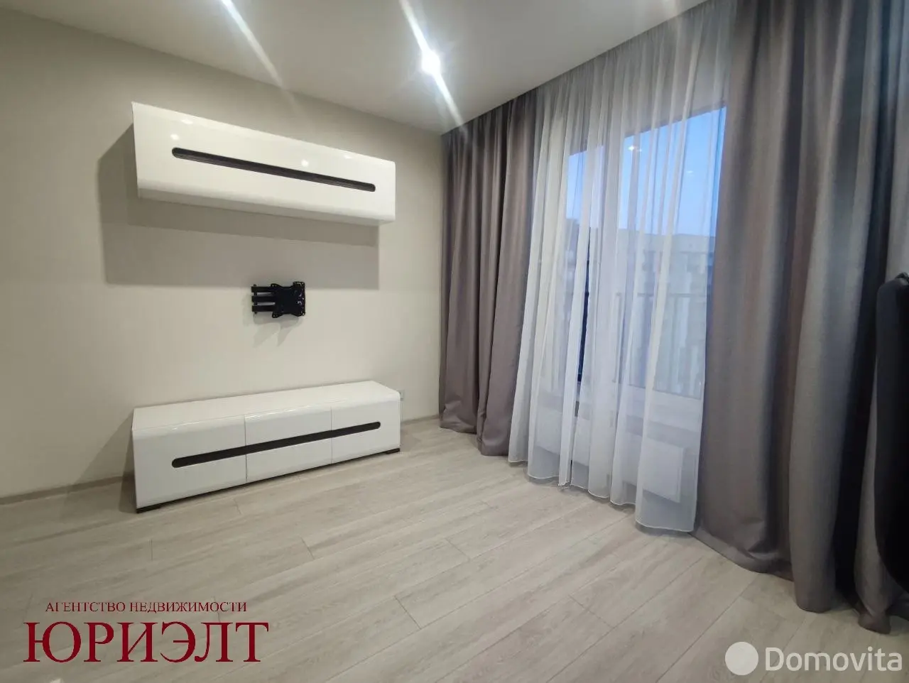 квартира, Копище, ул. Александра Яковлева, д. 1, стоимость аренды 1 557 р./мес.