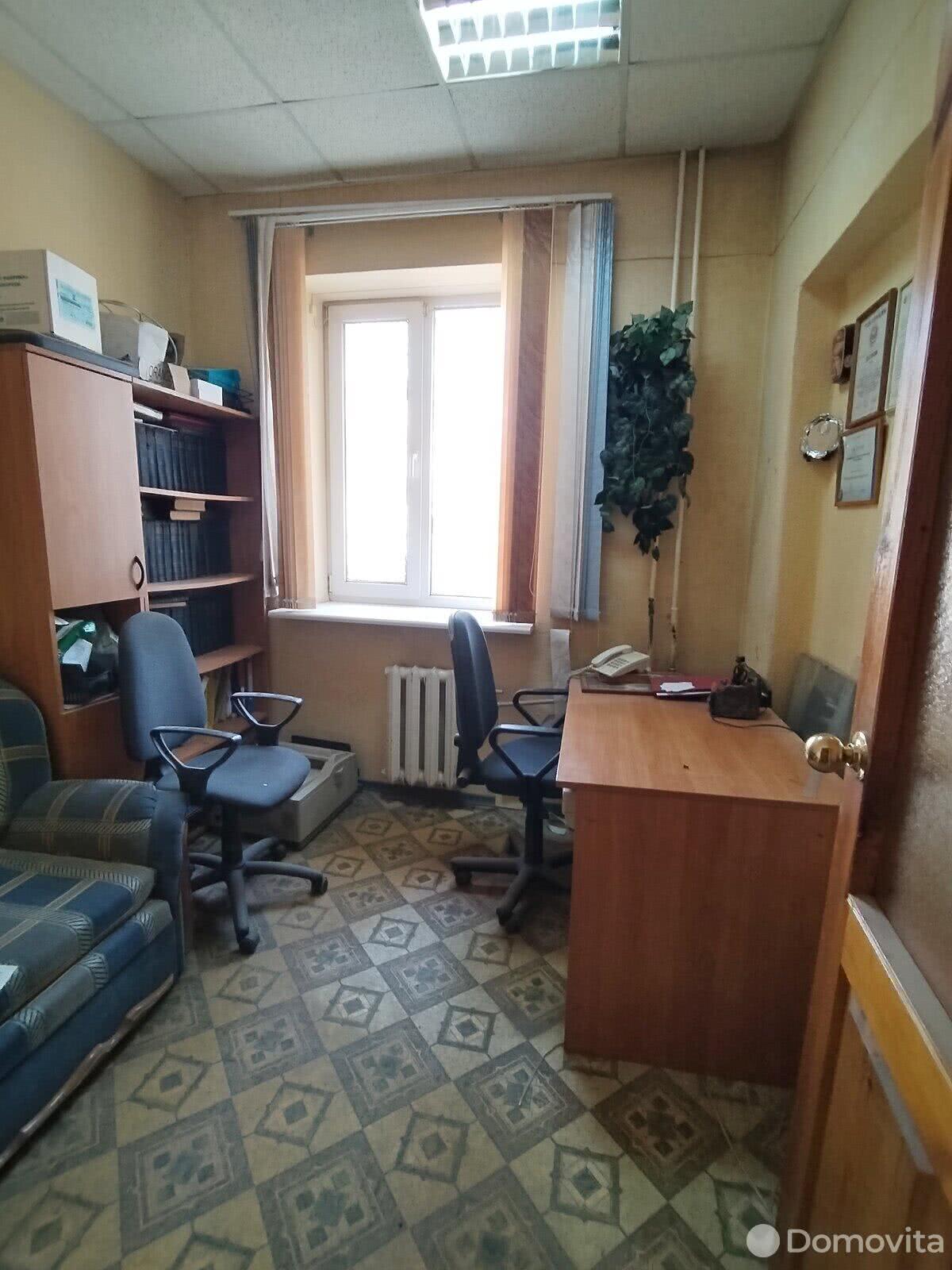 квартира, Борисов, ул. 8 Марта, д. 16, стоимость продажи 139 943 р.