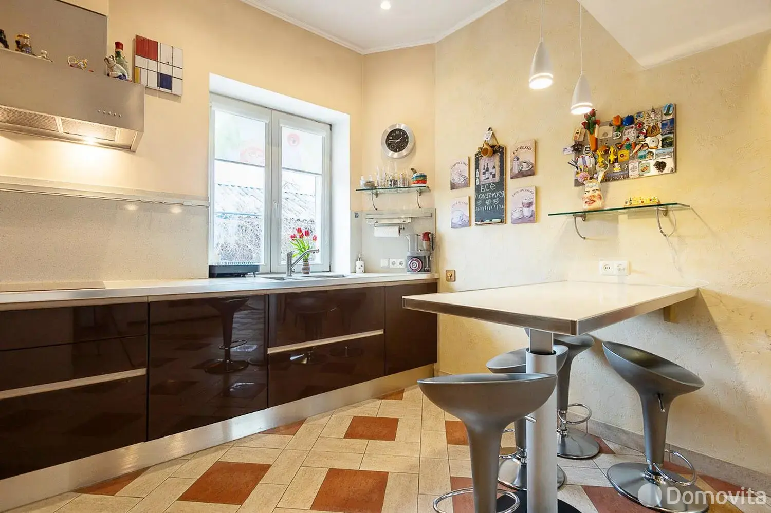 дом, Минск, ул. Новаторская - лучшее предложение