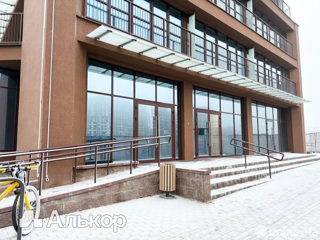 торговый объект, Минск, ул. Игоря Лученка, д. 15 в Октябрьском районе