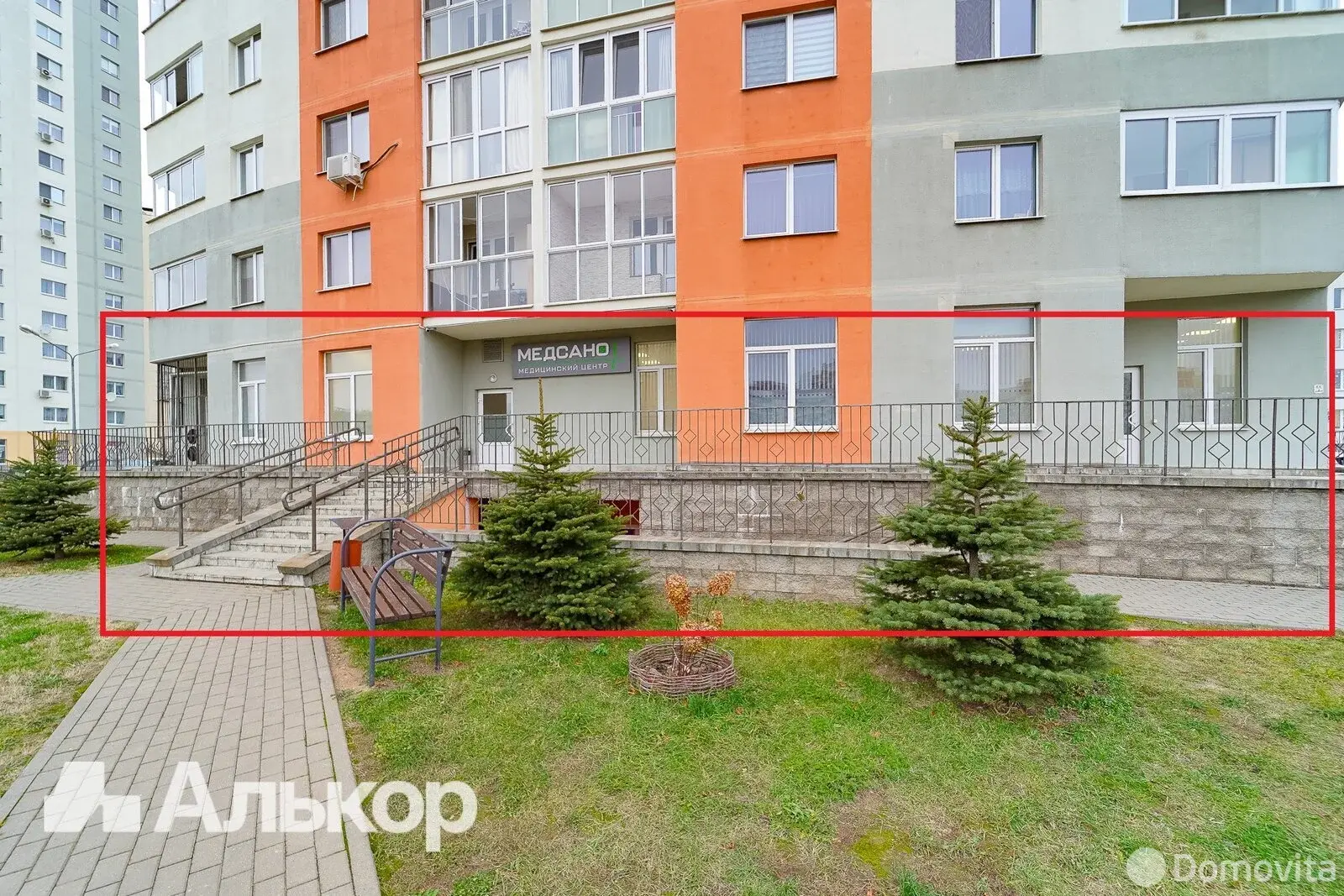 Купить помещение под сферу услуг в Минске, ул. Чюрлениса, д. 8 - фото 1