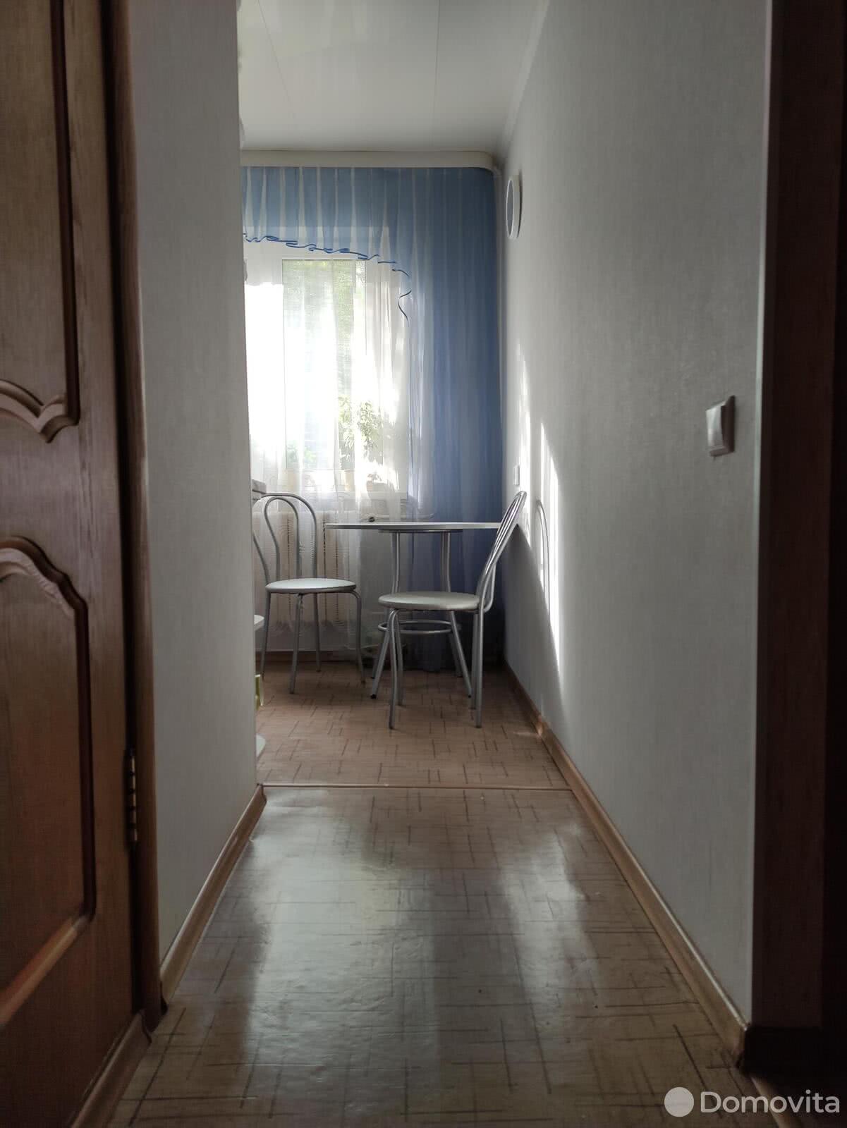 Купить 4-комнатную квартиру в Гомеле, ул. Дворникова, д. 13, 36600 USD, код: 1020302 - фото 2