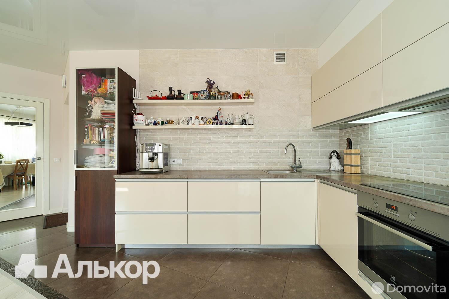 Купить 3-комнатную квартиру в Минске, ул. Ивана Шамякина, д. 9, 124900 USD, код: 1018360 - фото 4