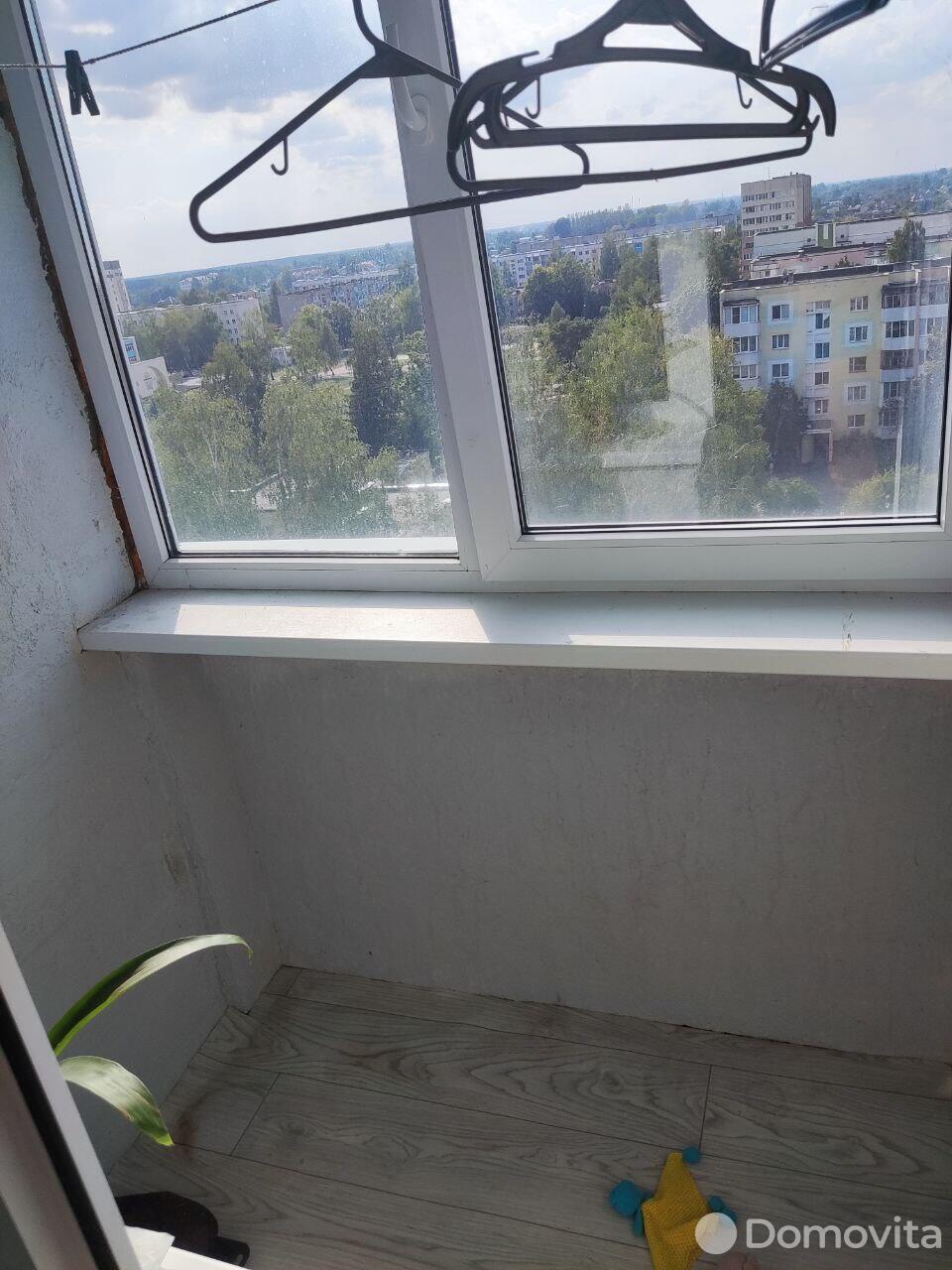 Купить 1-комнатную квартиру в Жлобине, м-н 3-й, д. 14, 23000 USD, код: 1052380 - фото 2