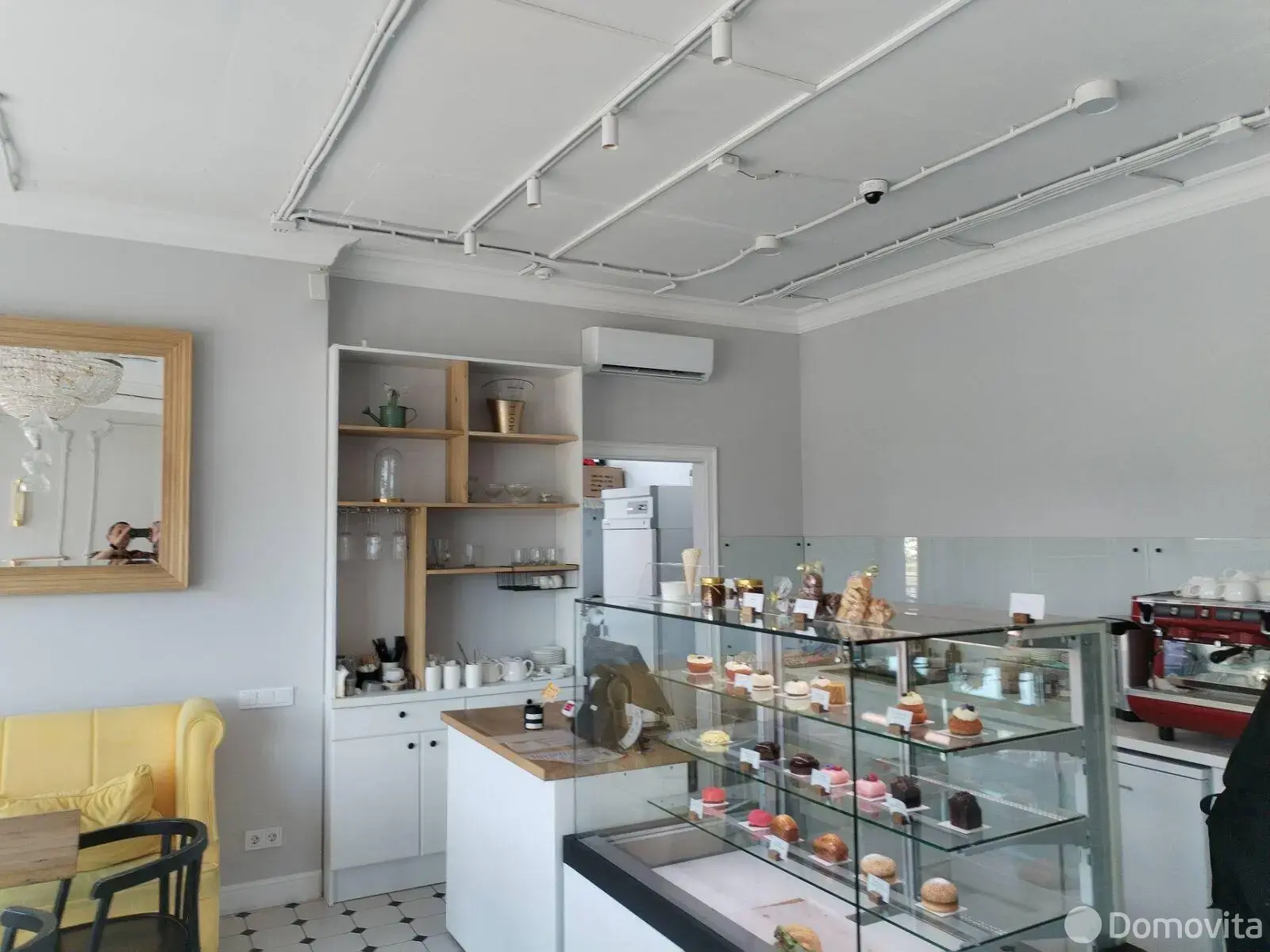 Купить торговое помещение на ул. Лейтенанта Кижеватова, д. 1/а в Минске, 163000USD, код 998502 - фото 2