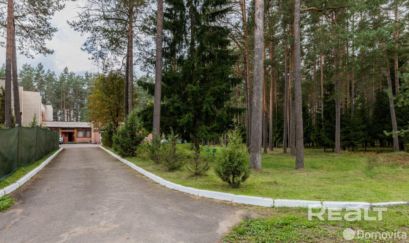 Купить помещение под сферу услуг в Ракове, ул. Боровая - фото 14