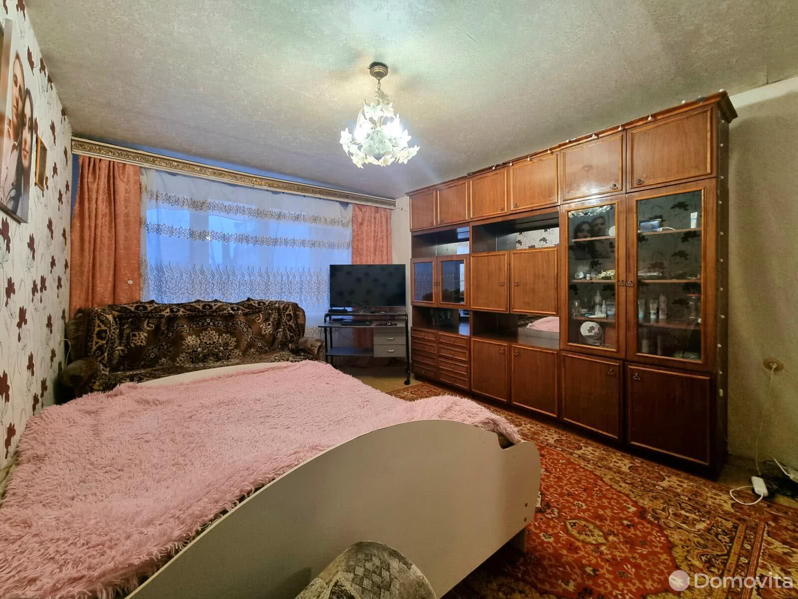 Продажа 3-комнатной квартиры в Лошнице, ул. Молодежная, д. 23, 22000 USD, код: 974705 - фото 4