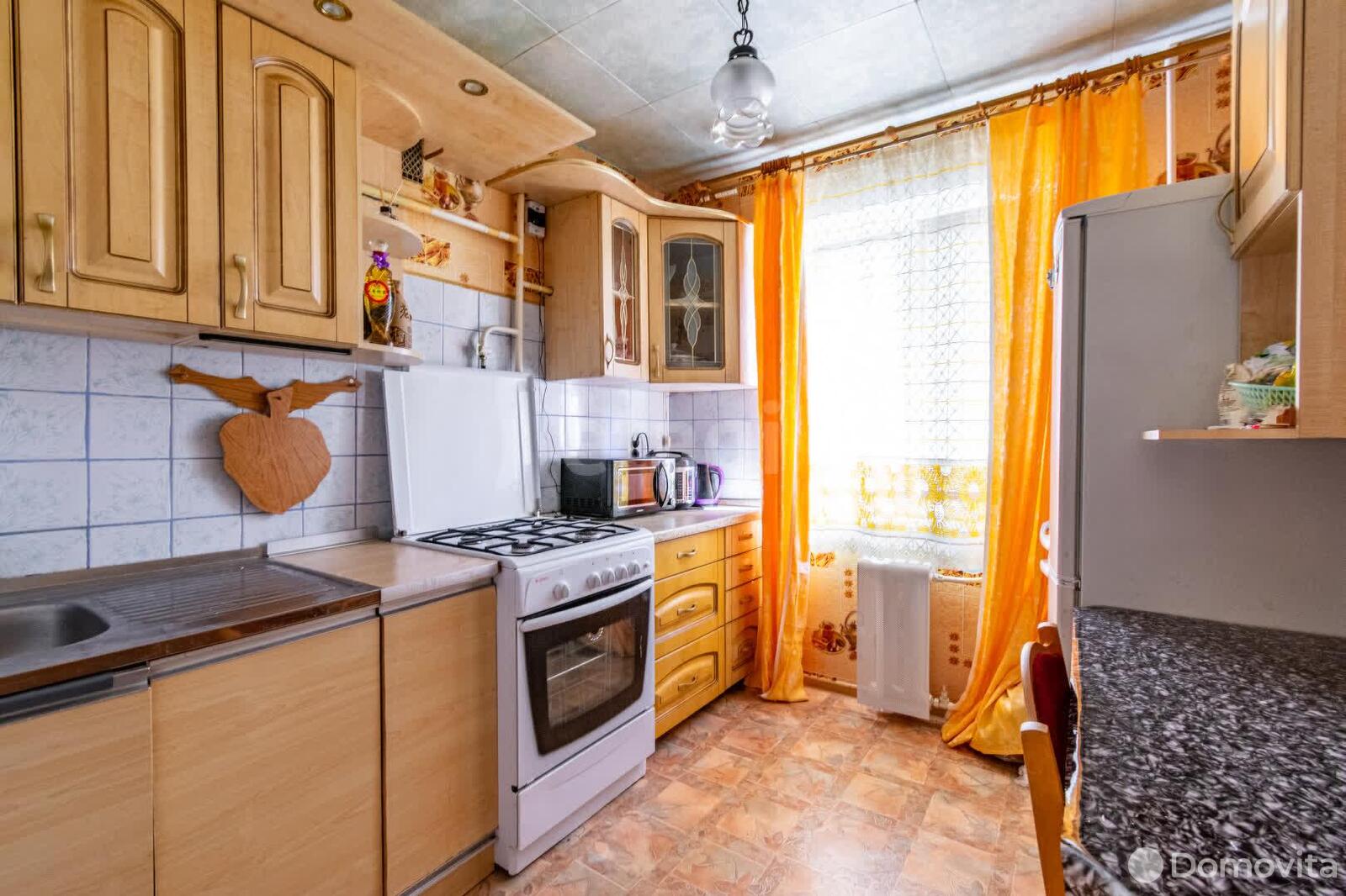 Купить 2-комнатную квартиру в Михановичах, ул. Советская, д. 11, 43000 USD, код: 1033544 - фото 5