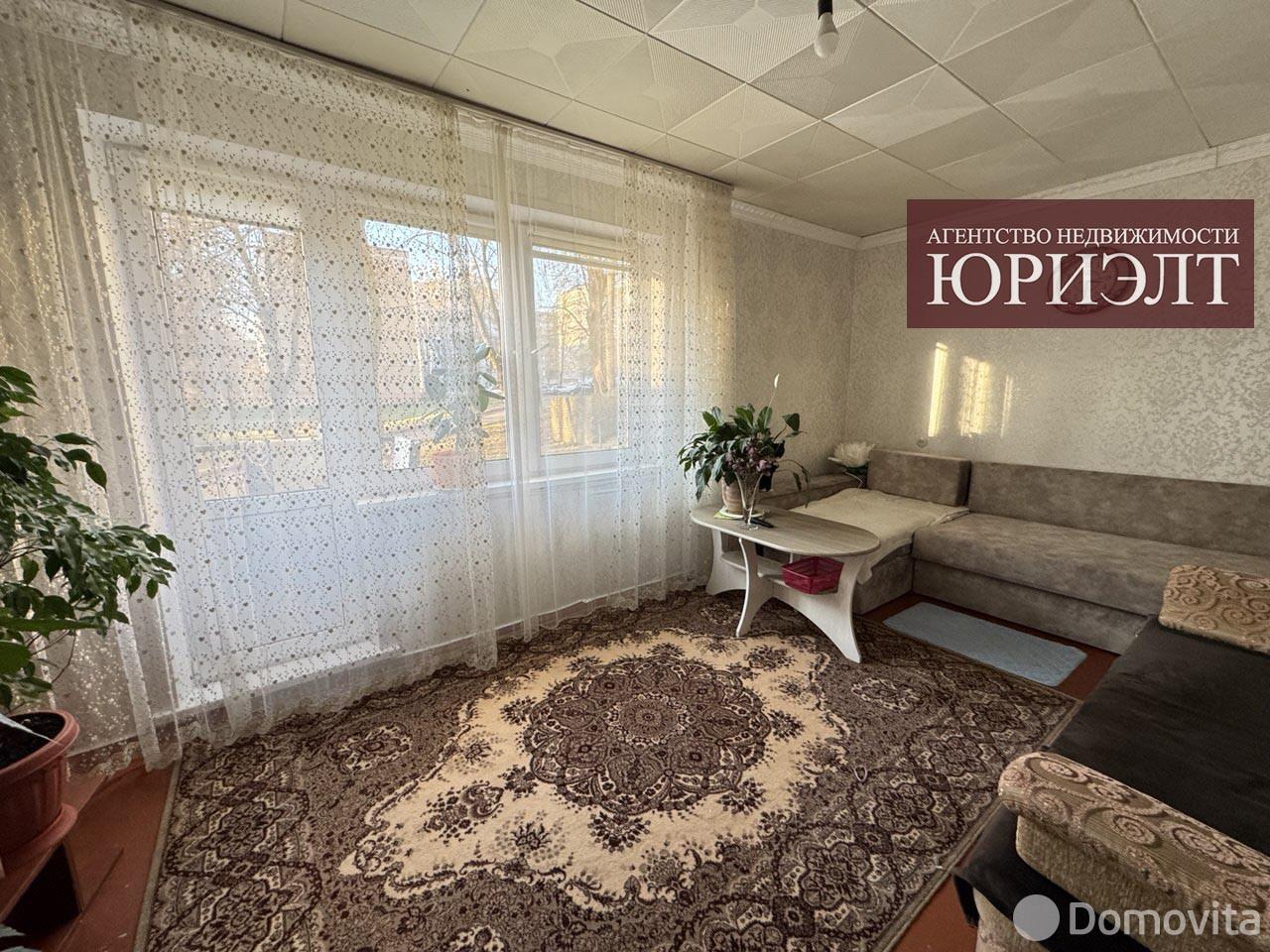 Купить 4-комнатную квартиру в Гродно, пер. Поповича, д. 29, 58000 USD, код: 1117187 - фото 1