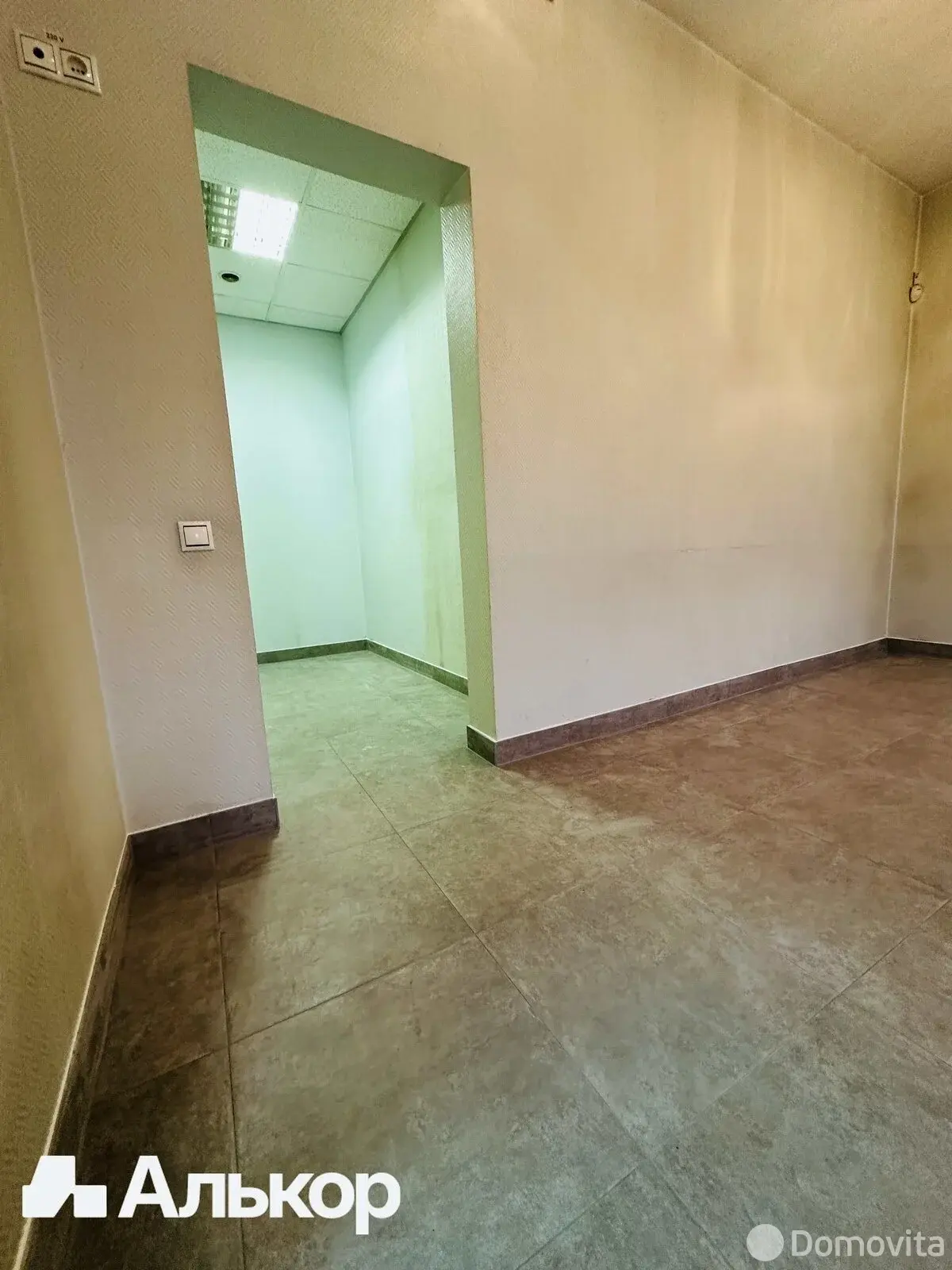 Купить торговое помещение на пр-т Партизанский, д. 45 в Минске, 165000USD, код 997295 - фото 8