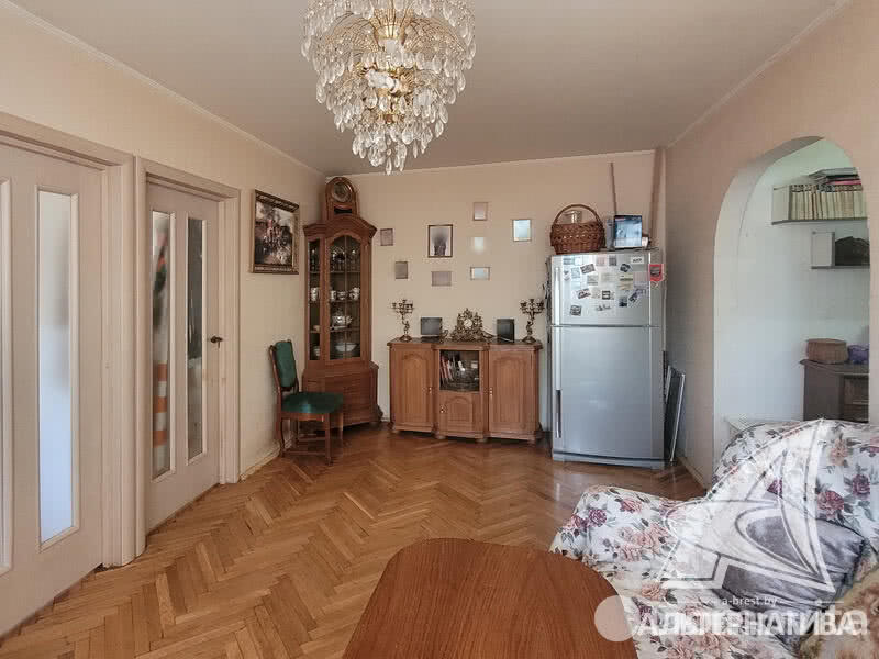 Купить 4-комнатную квартиру в Бресте, ул. Кривошеина, 50000 USD, код: 1022403 - фото 2