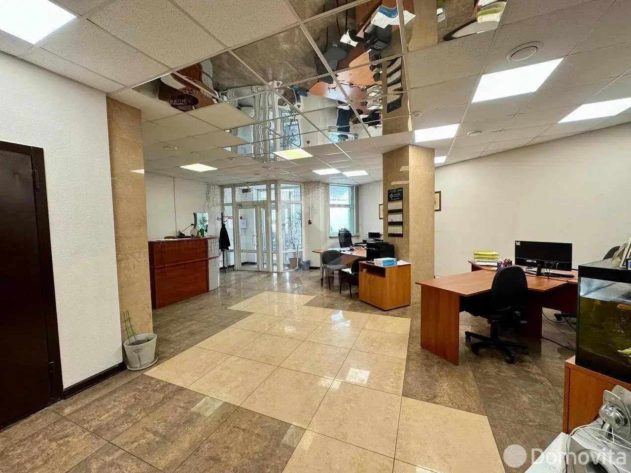 Помещение под сферу услуг в Минске, ул. Сторожовская, д. 6, код 3928 - фото 2