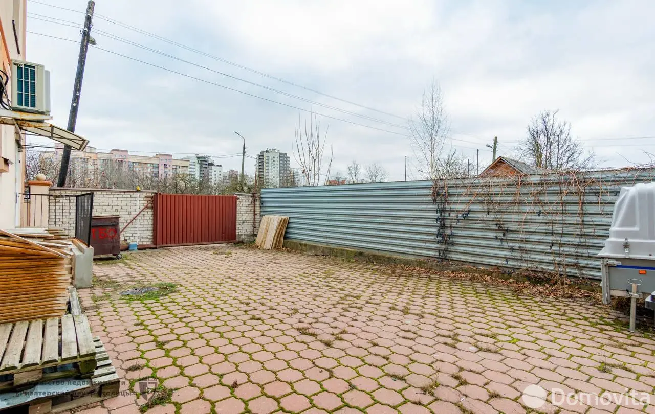 коттедж, Минск, пер. Достоевского, д. 27 на ст. метро Академия наук