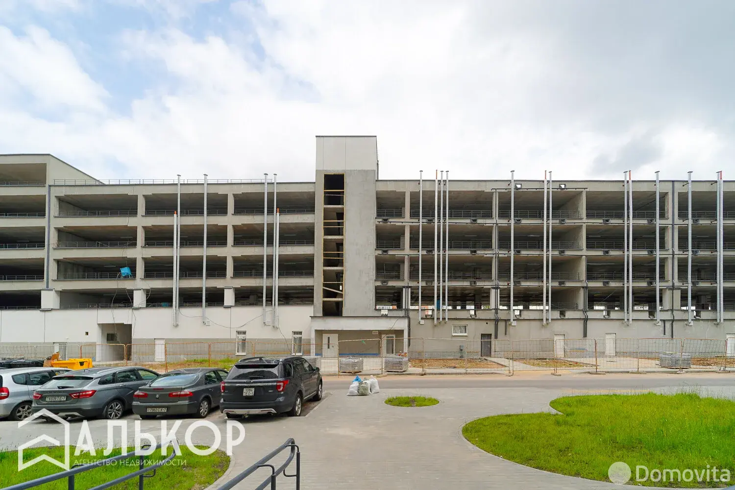 Продажа машиноместа в Минске, ул. Жуковского, д. 14, код 8875 - фото 2