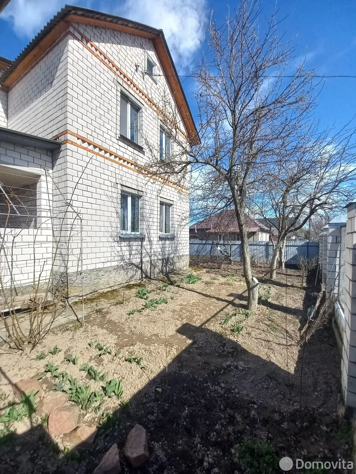 дом, Красный Маяк, ул. Новая, д. 1