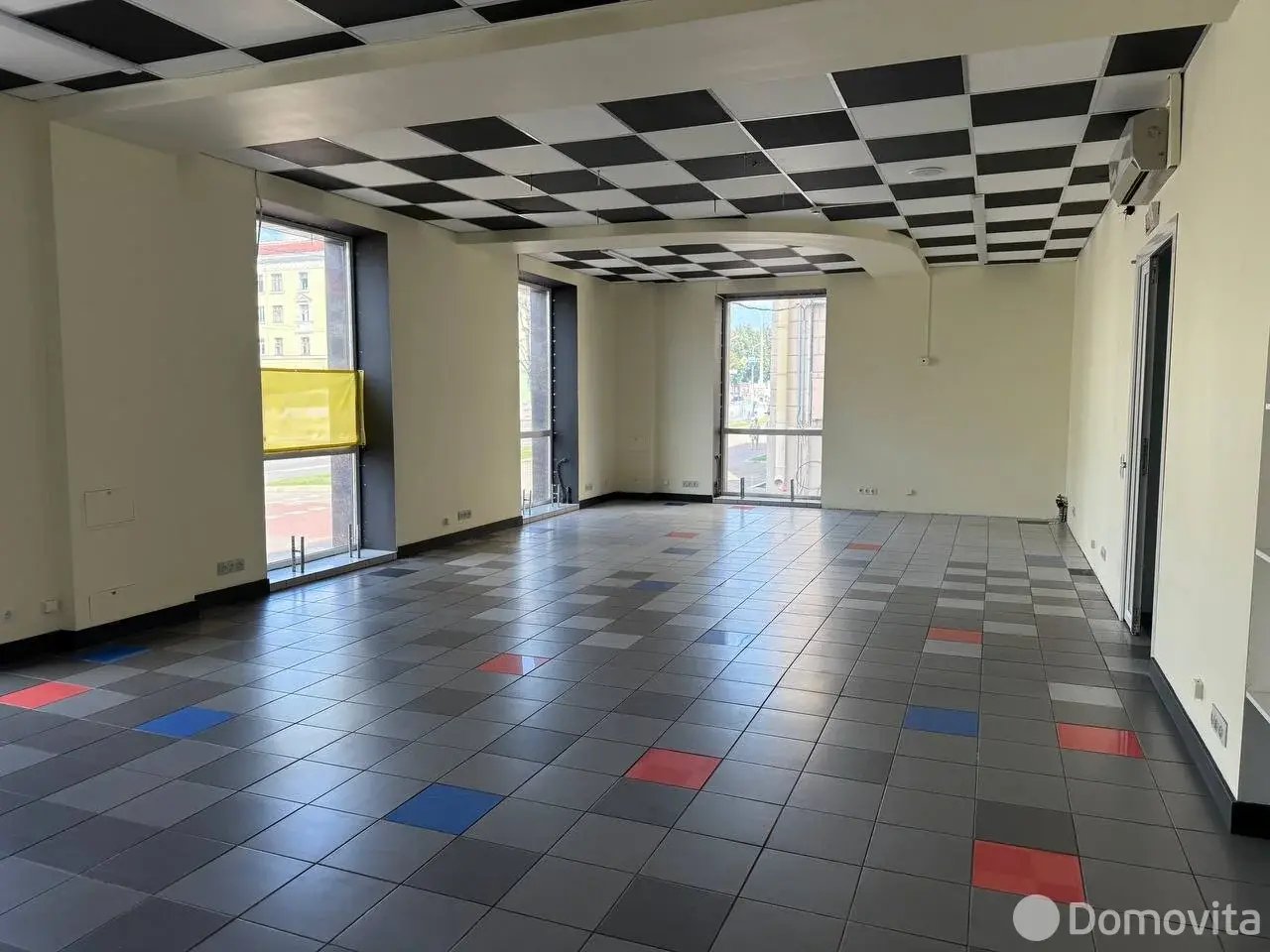 Помещение под сферу услуг в Минске, пр-т Независимости, д. 60, код 3854 - фото 3