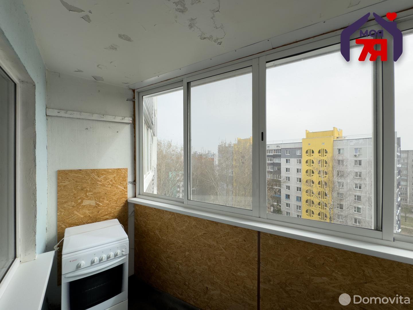Купить 3-комнатную квартиру в Слуцке, ул. Социалистическая, д. 168, 34900 USD, код: 1008262 - фото 3
