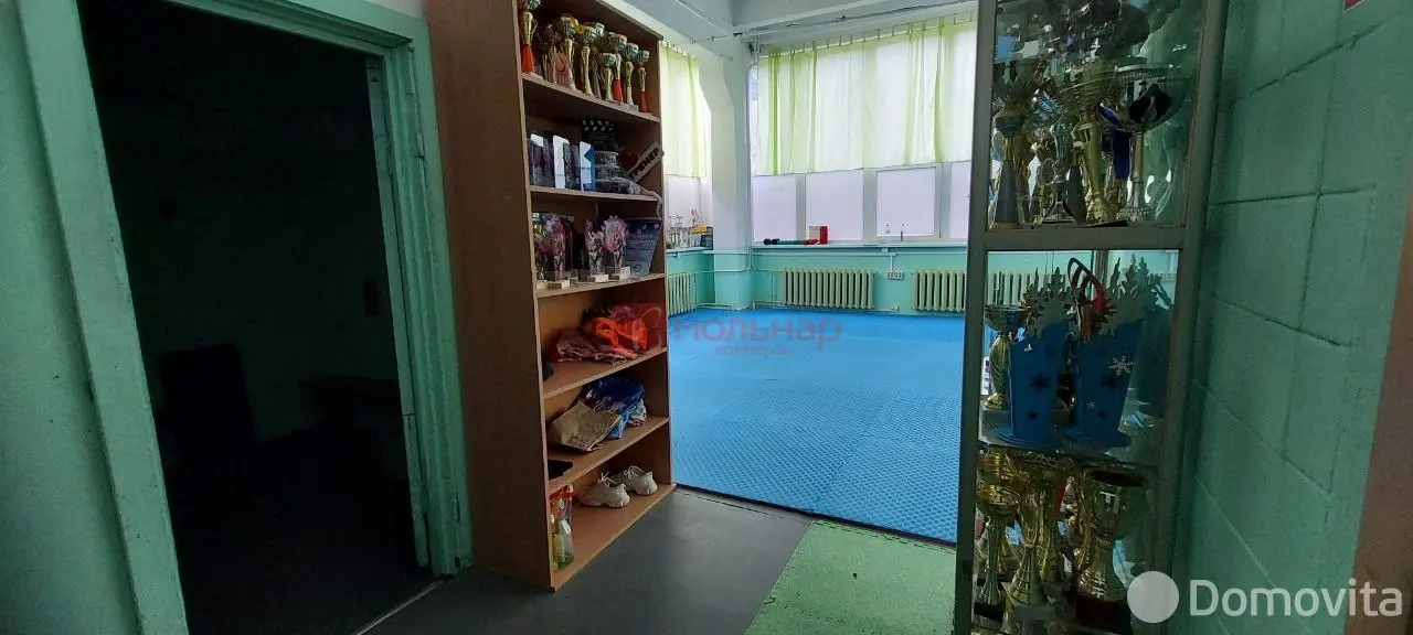 офис, Минск, ул. Фабричная, д. 22, стоимость аренды 2 100 р./мес.