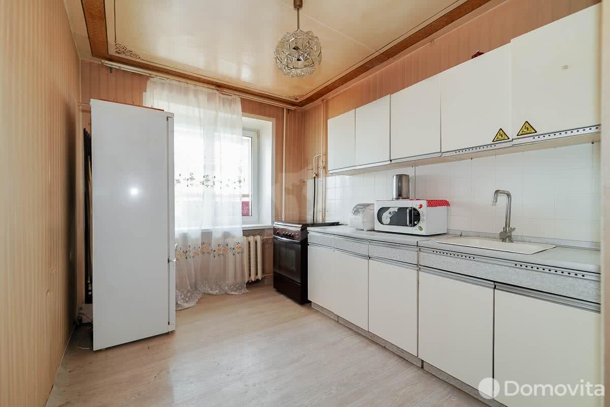 Купить 1-комнатную квартиру в Минске, ул. Максима Танка, д. 4, 69000 USD, код: 1006469 - фото 3