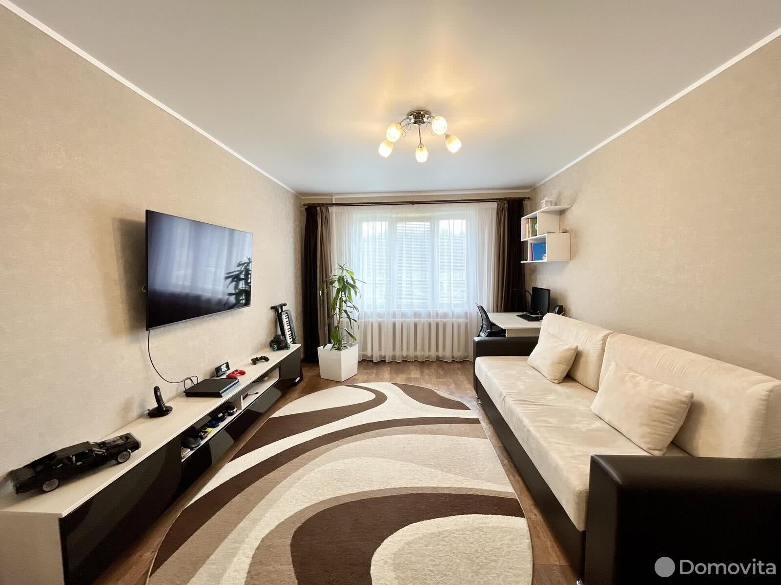 Купить 2-комнатную квартиру в Борисове, ул. Трусова, д. 46, 46900 USD, код: 1009148 - фото 1