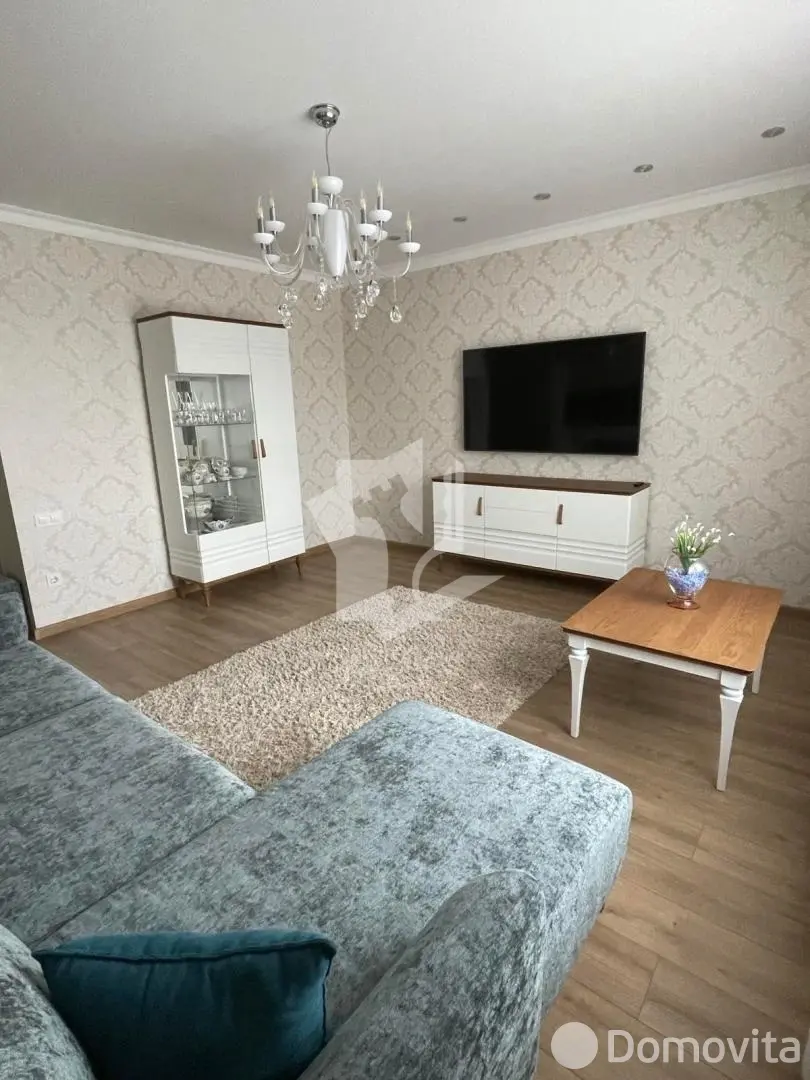 квартира, Минск, ул. Петра Мстиславца, д. 24, стоимость аренды 1 990 р./мес.